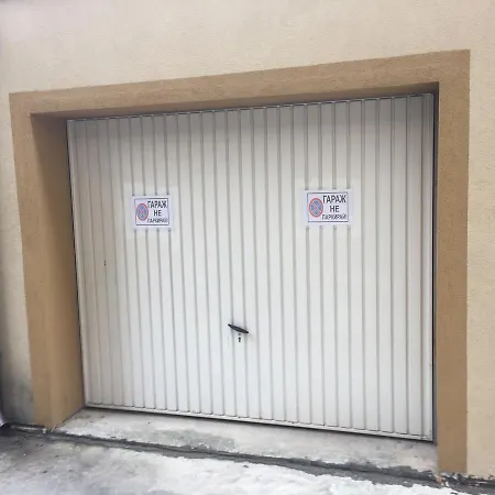 Apartment Pirotska Gn / Free Garage